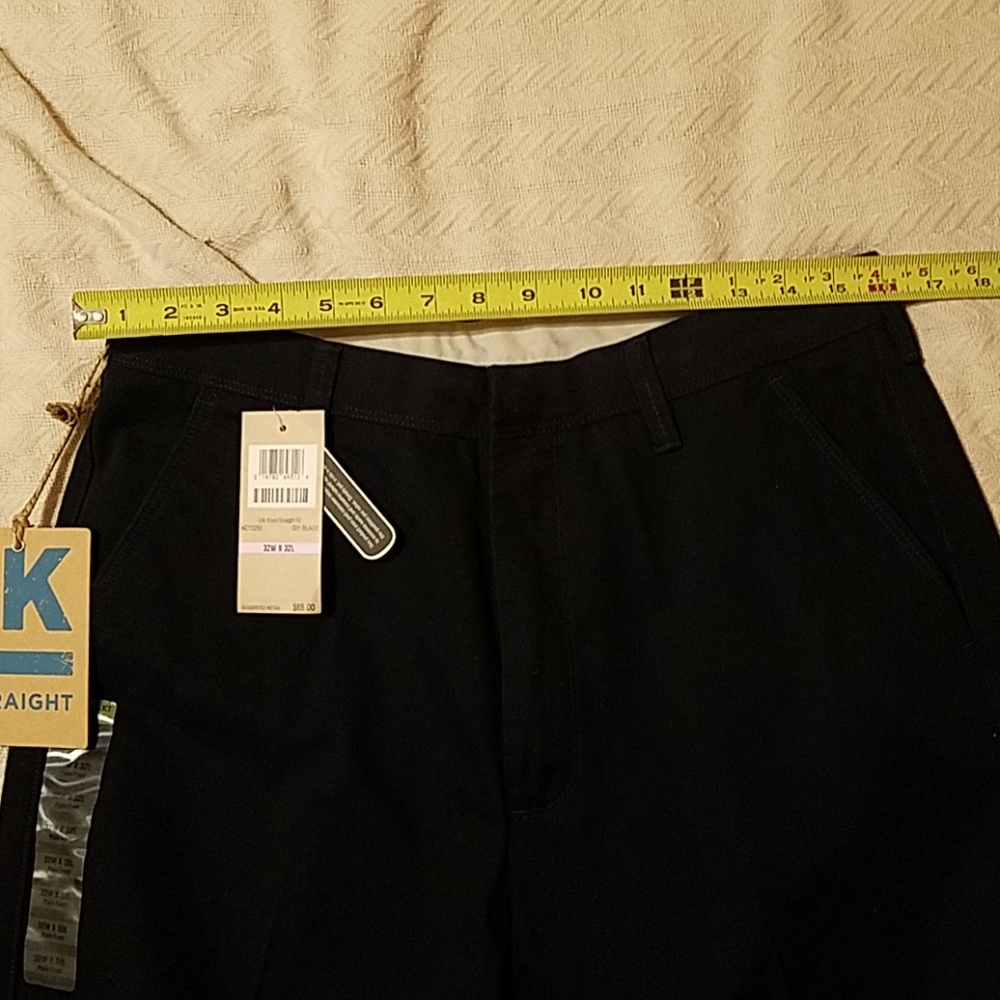 Haggar Life Khaki Straight Fit Black Slacks 32x32